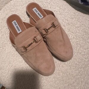 Steve madden suede mules. size 9